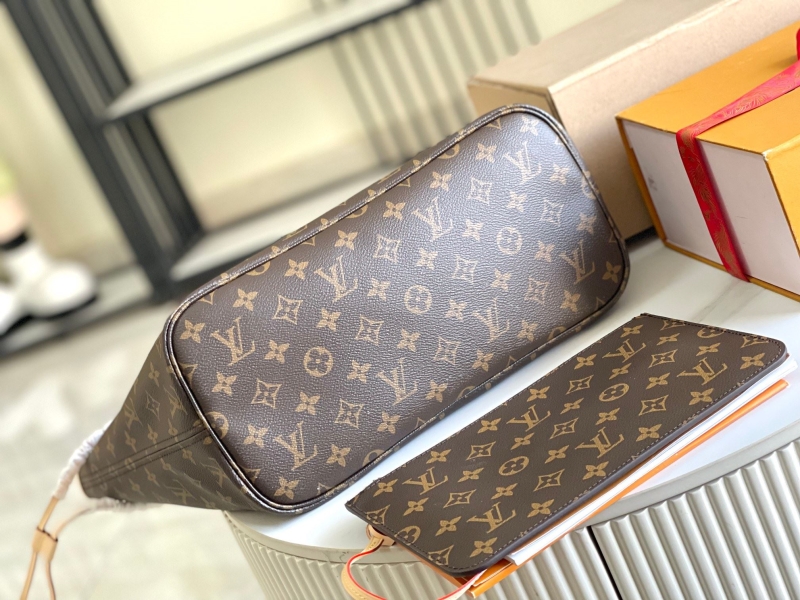 LV Shopping Bags